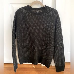 Men’s wool sweater